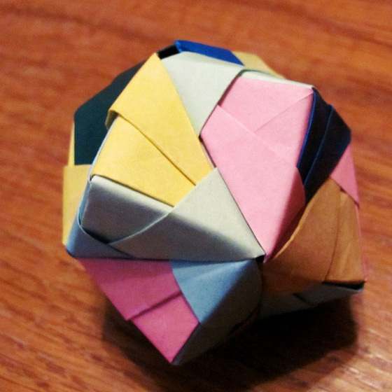 Origami labda 1.