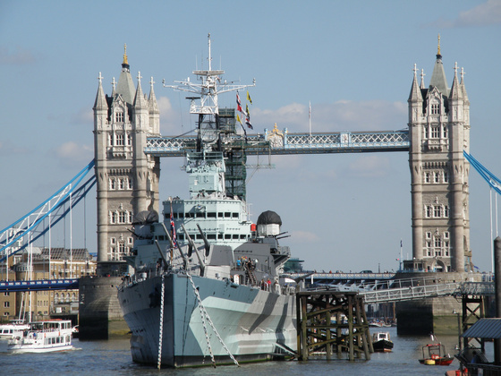 vacsad: Tower Bridge & HMS Belfast