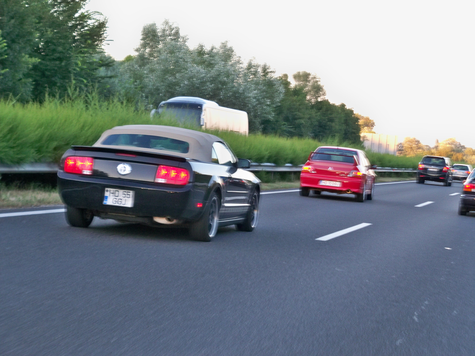 Mustang  + Mitsubishi Evo