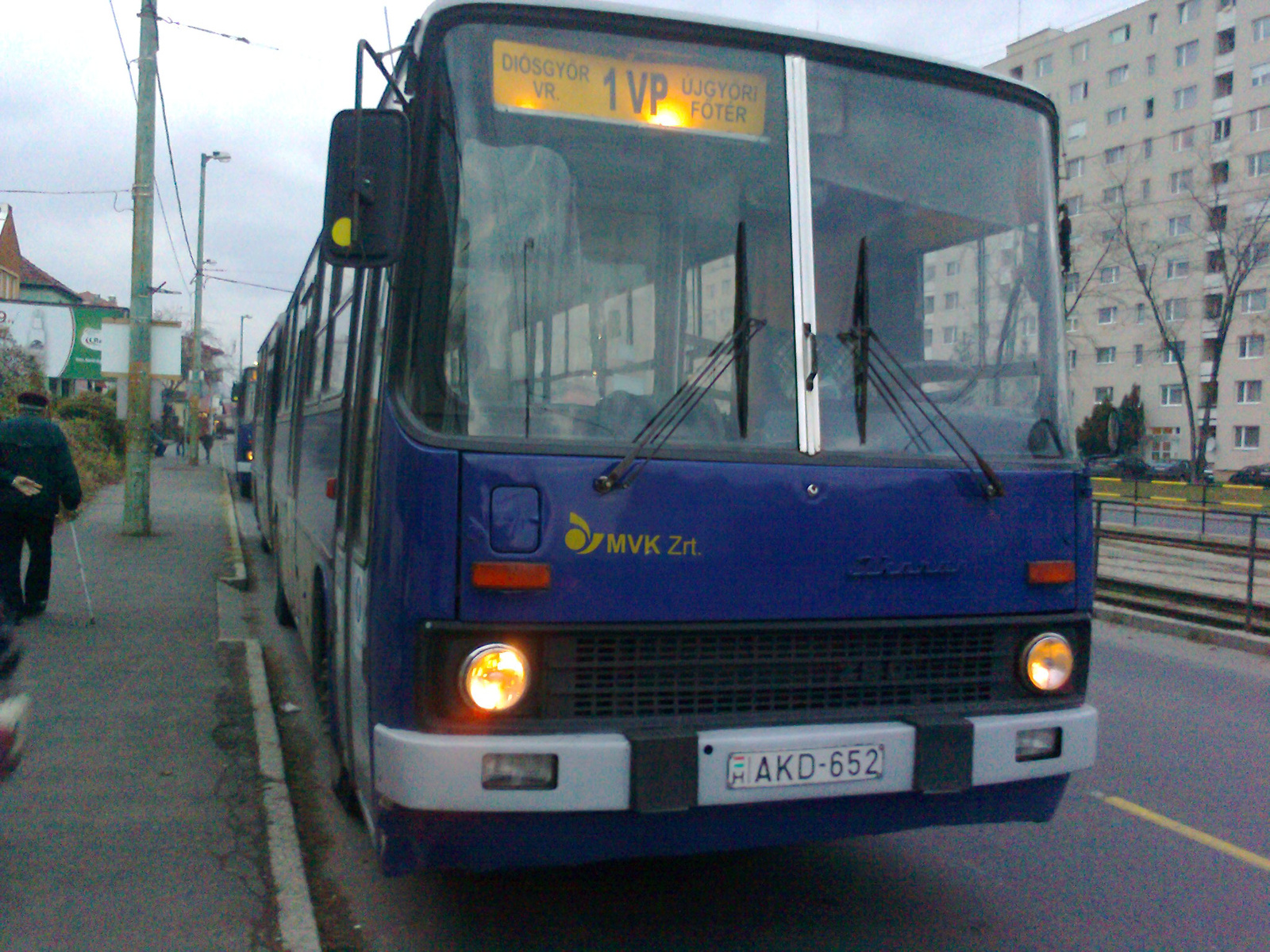 Ikarus 280