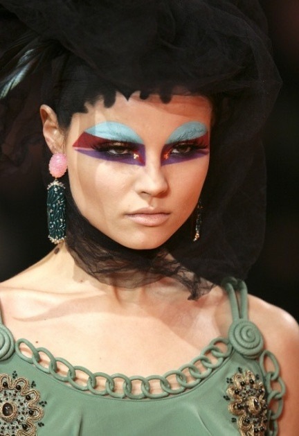 galliano earring