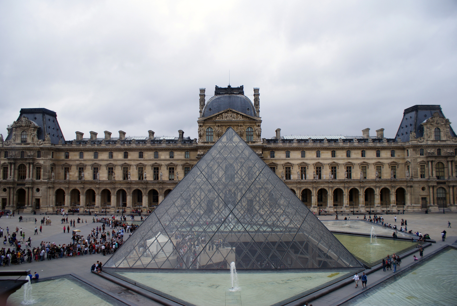 Louvre 2