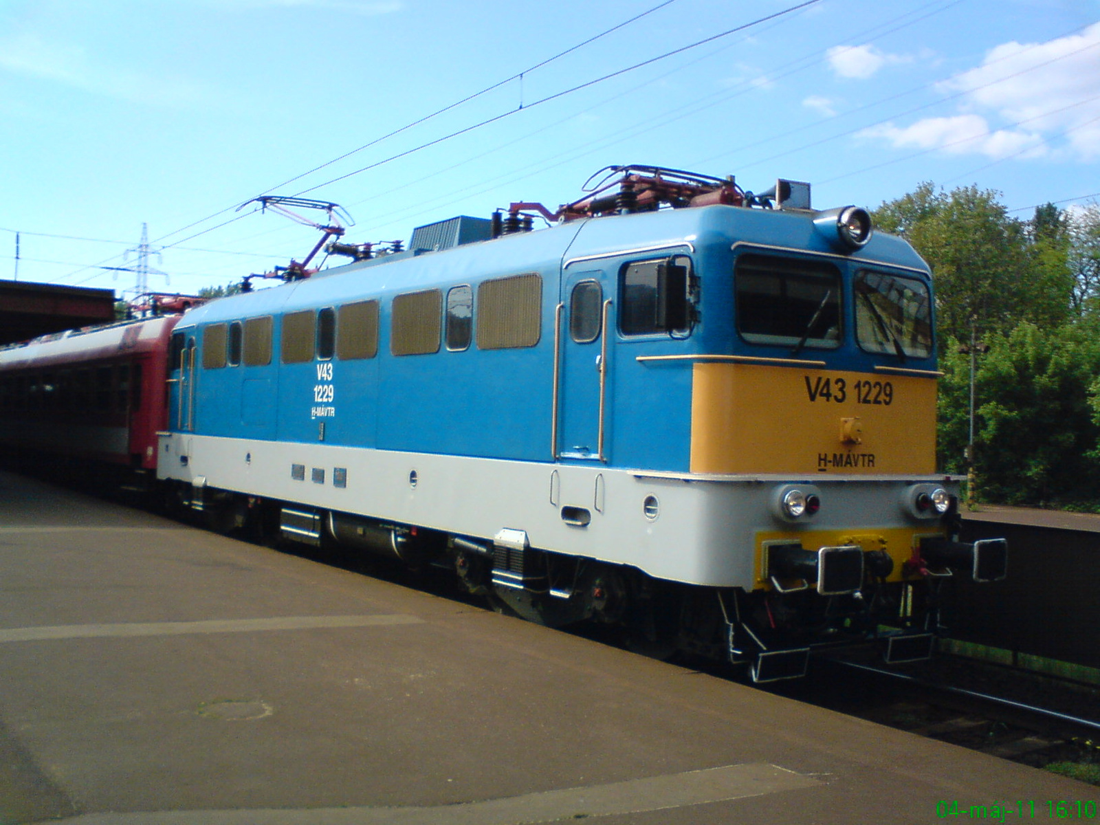 MÁV V43 1229 Tehén Köki