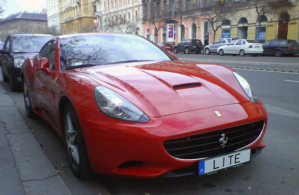 Ferrari California