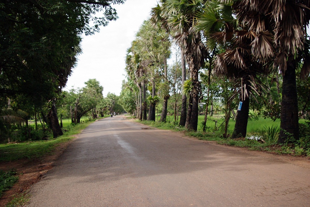 east mebon után bantey shrey előtt