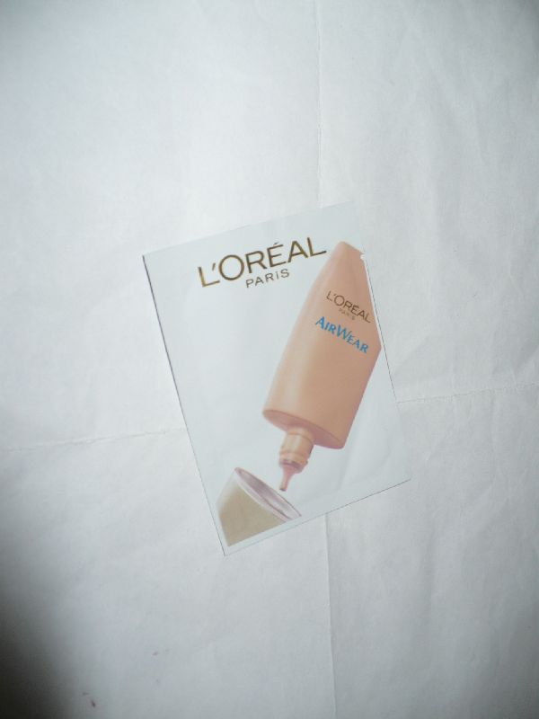 Alapozó minta L'Oreal Airwear sand beige P1080069