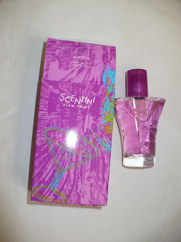 Parfüm Avon Scentini S plum twist szilva P1080405