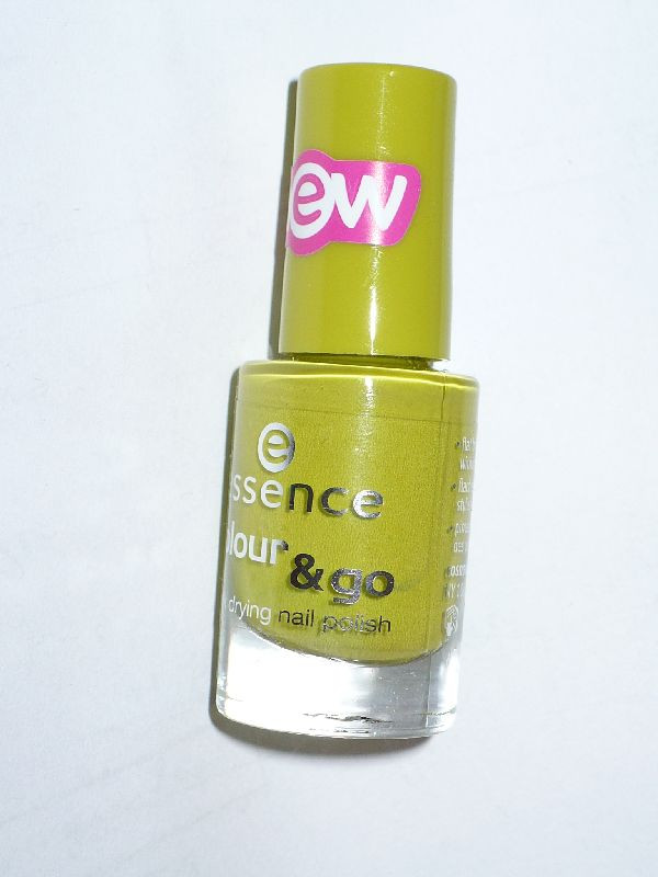 Körömlakk Essence S color and go 039 lime up P1070699