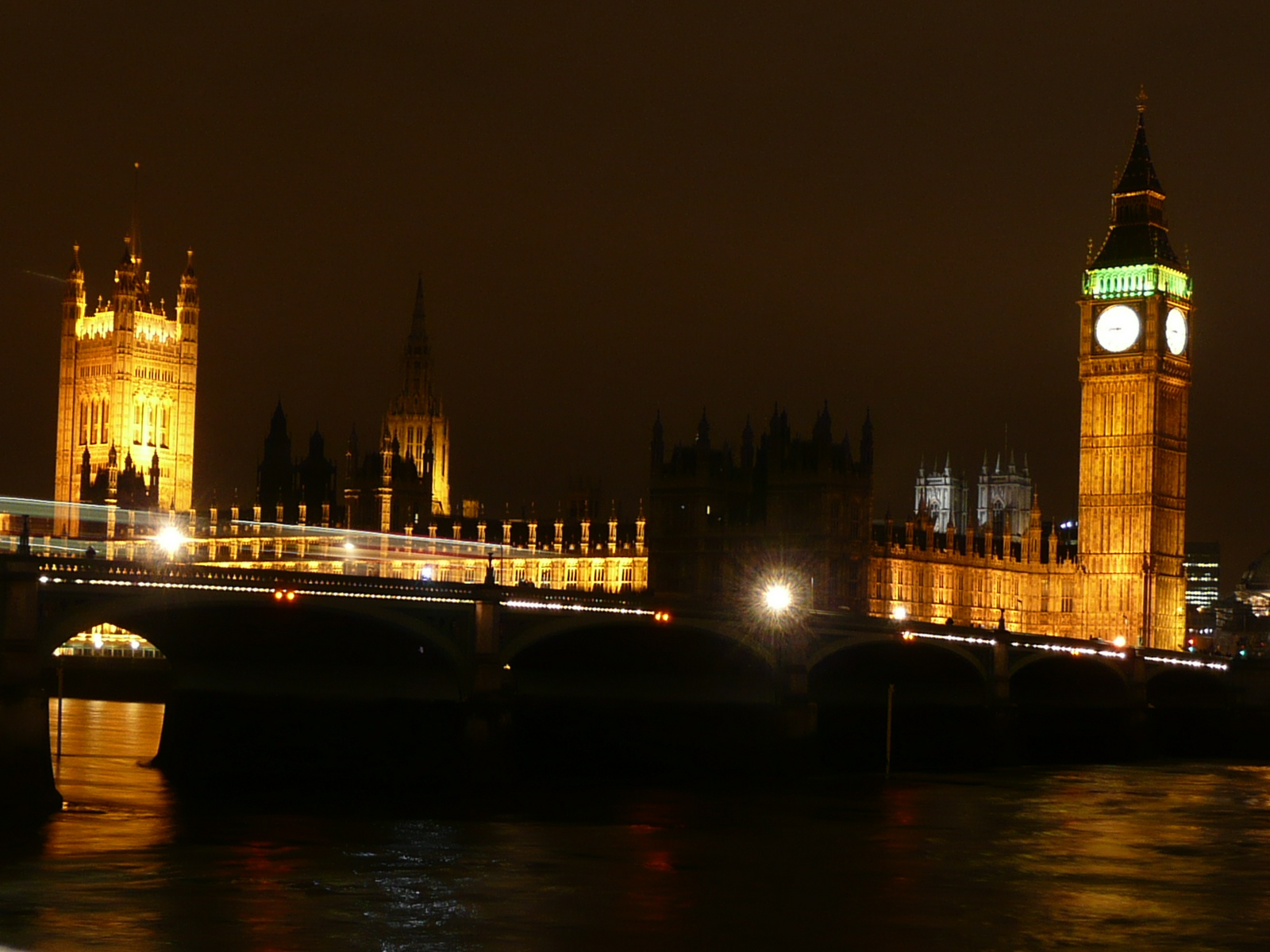 London by night 1