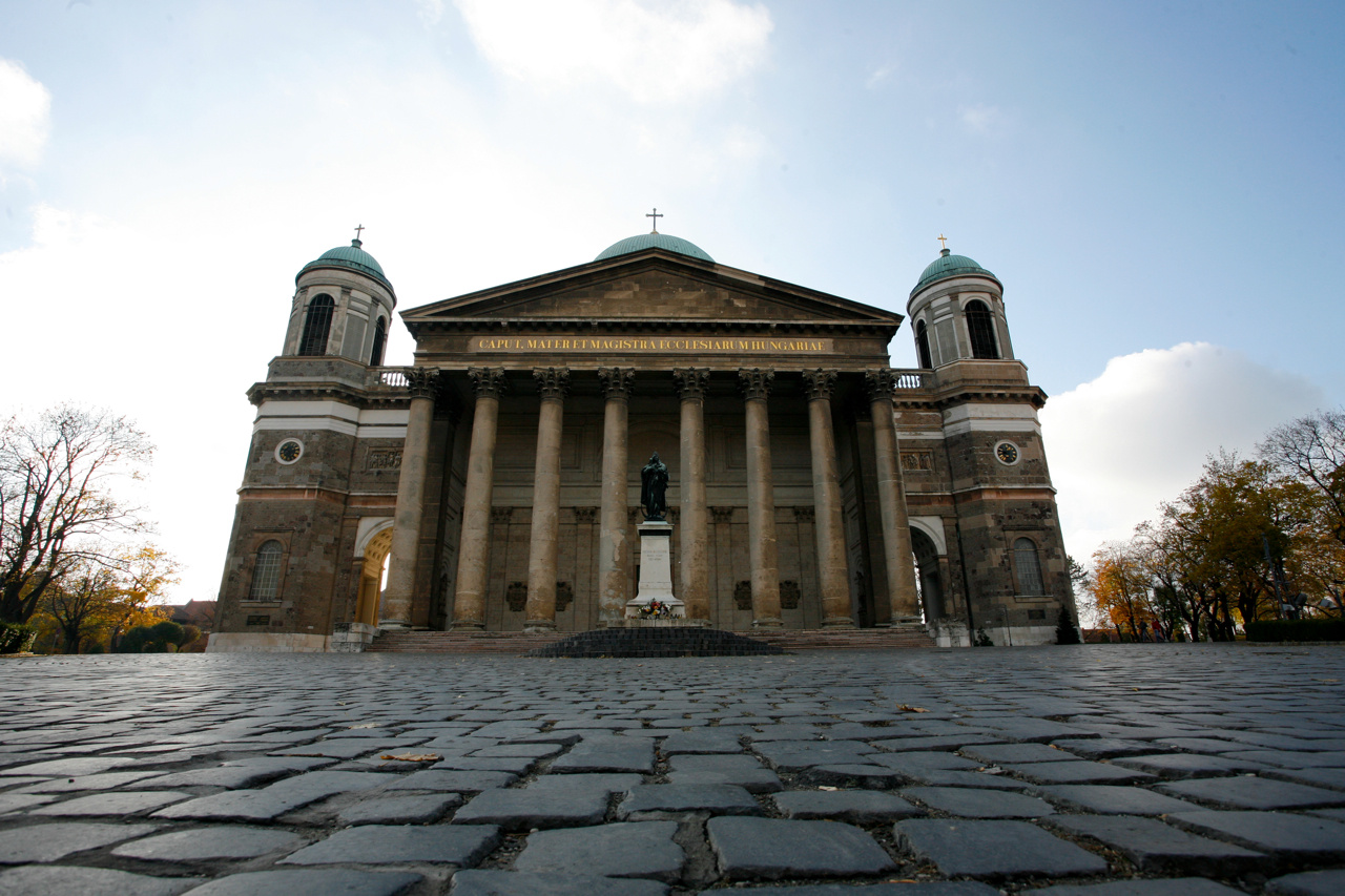 Esztergom, Bazilika