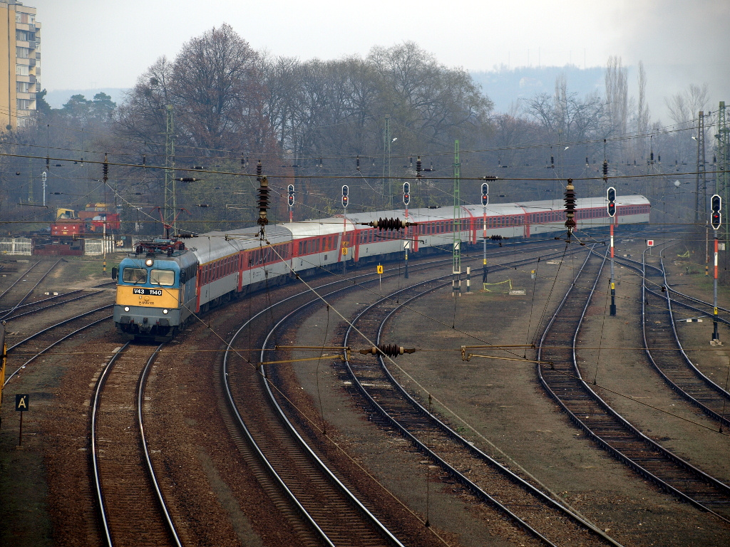 V43-1140 Gödöllő 2009.11.26.