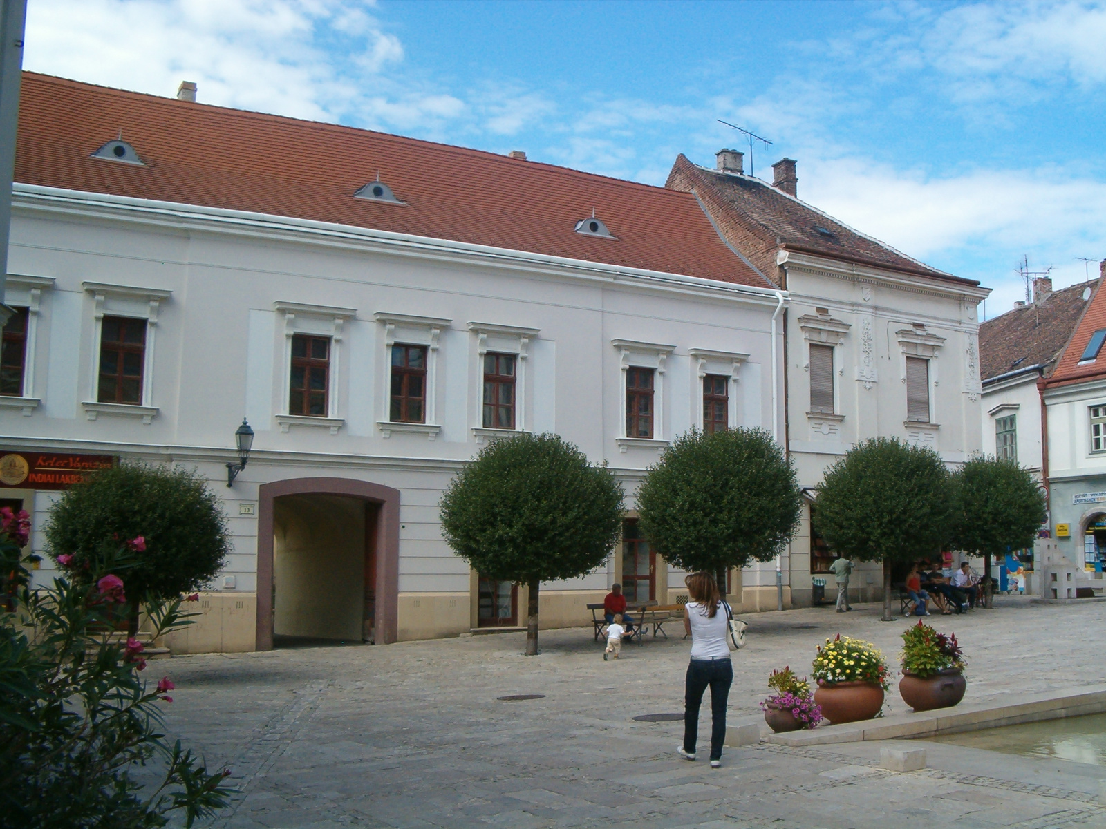 pécs Jókai tér