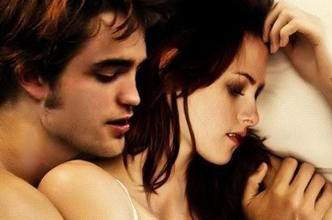 Edward-and-Bella-edward-and-bella-4340831-480-318