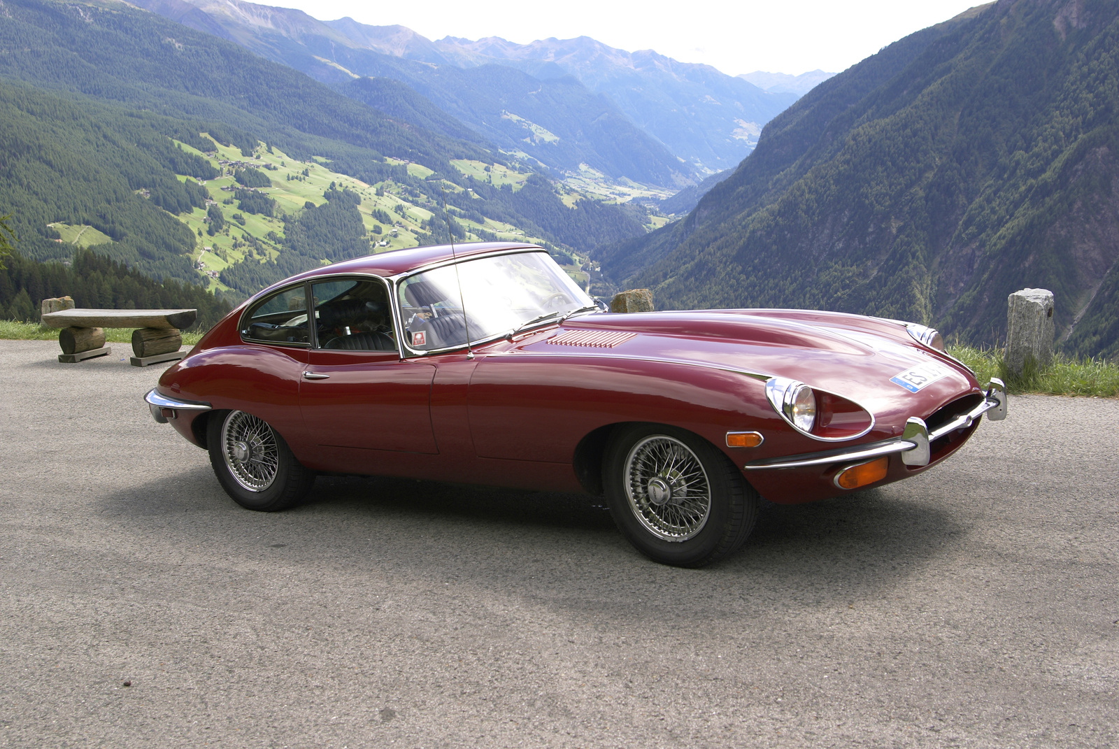 Jaguar E Type