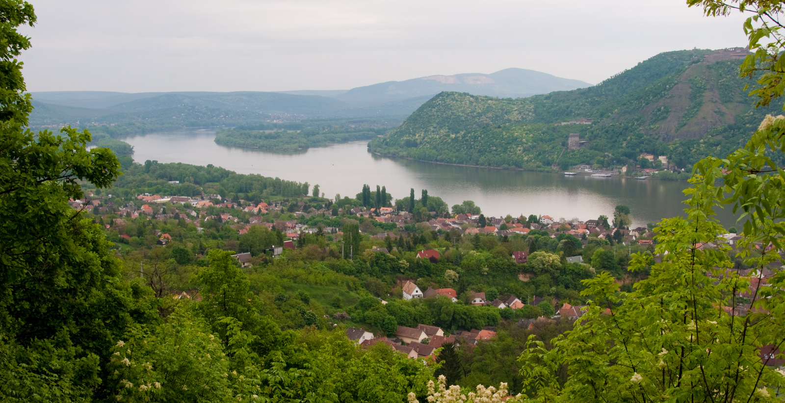 visegrad-0009