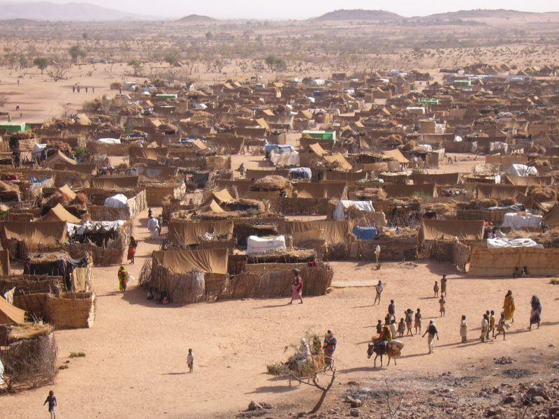 20071103112411!Darfur refugee camp in Chad (Medium)