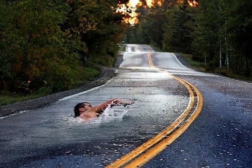 creative,funny,photography,photomanipulation,road,swimming-74421
