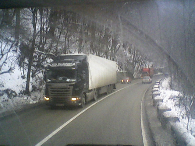 2010-12-26 Új román Scania