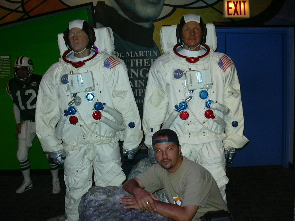 99957 Neil Armstrong-Madame Tussauds