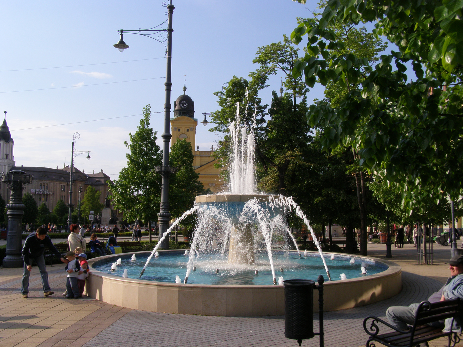 Főtér