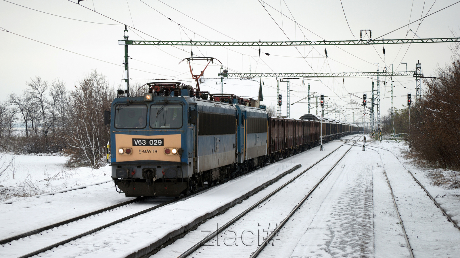 V63 029 Iváncsa