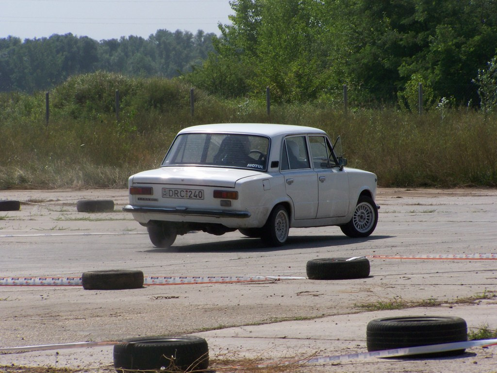 mini-100 2744