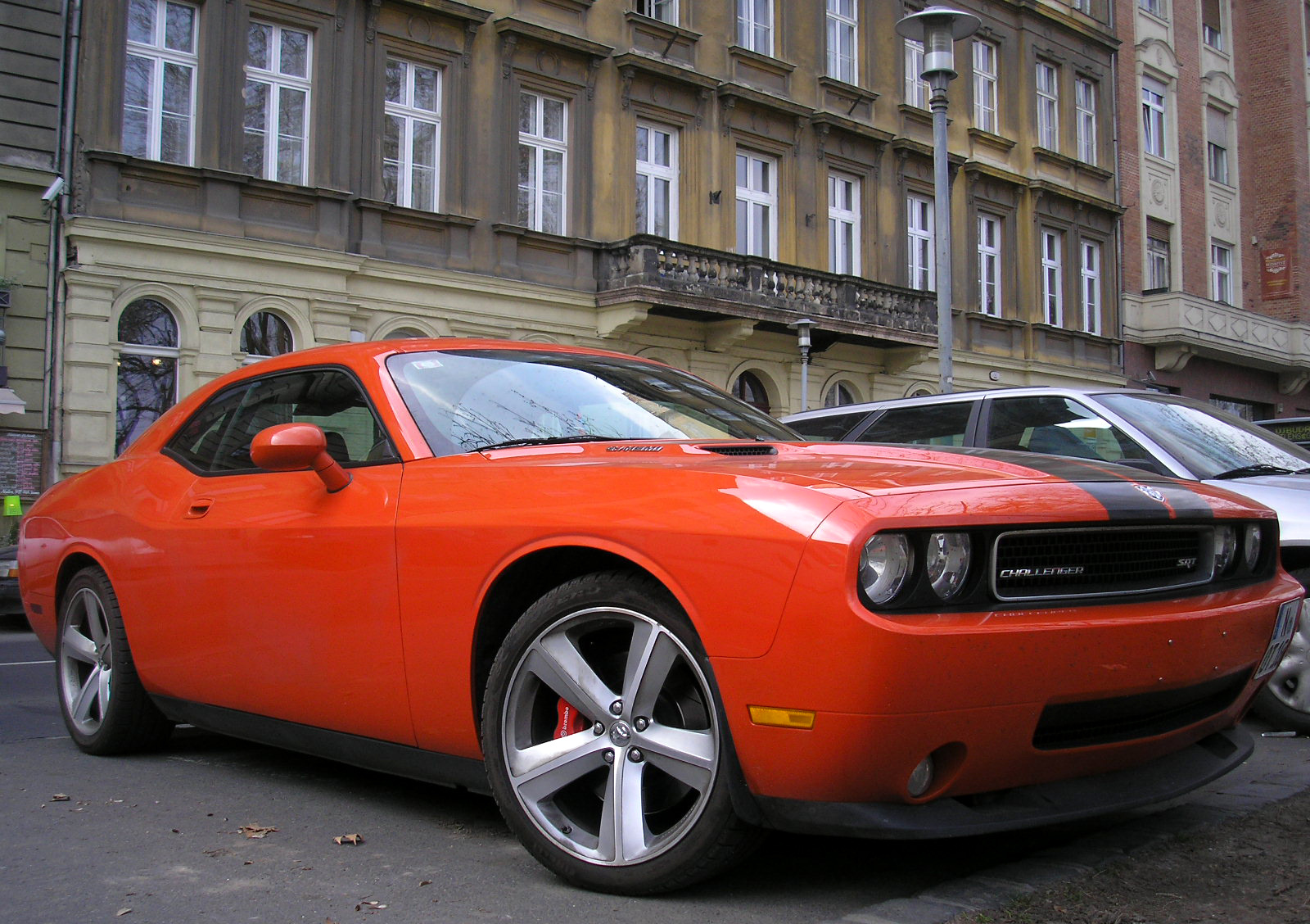 Dodge Challenger SRT8