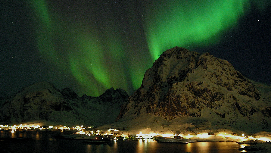 Nordlys 127 (Lofoten)