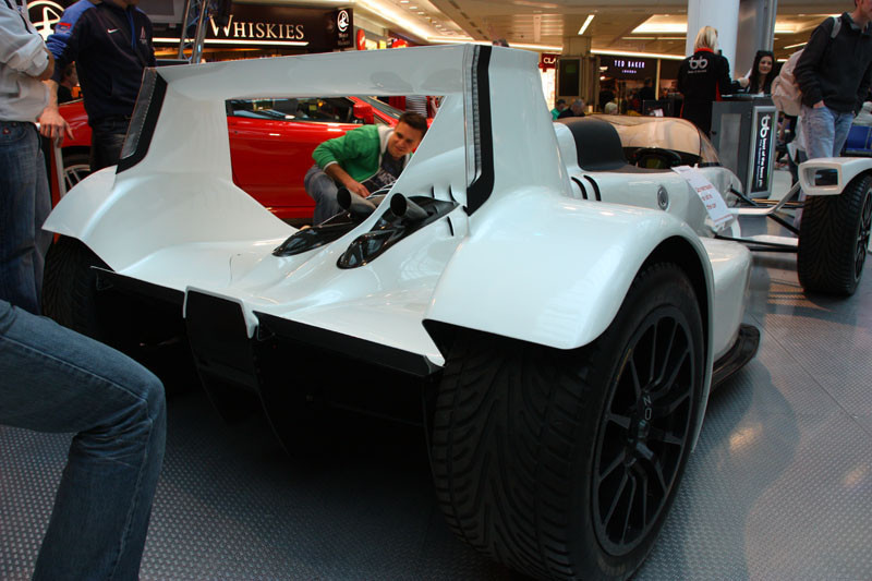 Caparo T1