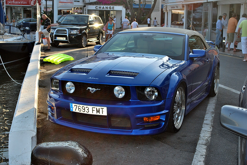 FORD MUSTANG 10