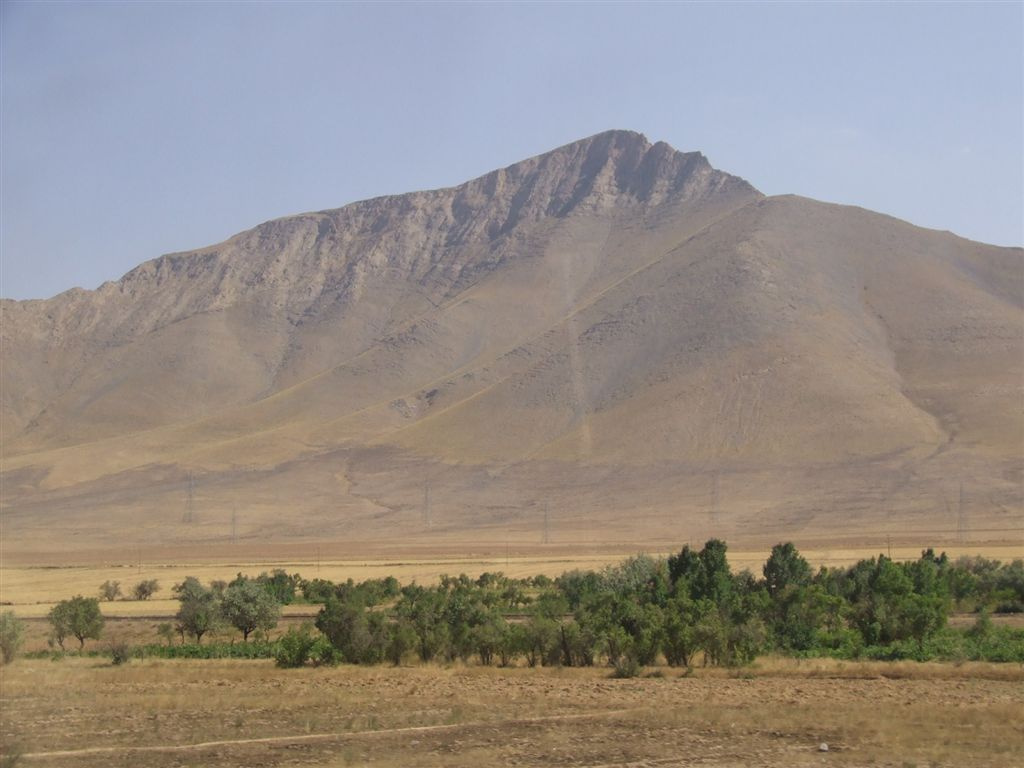 Irán 3711 Teherán és Arak között