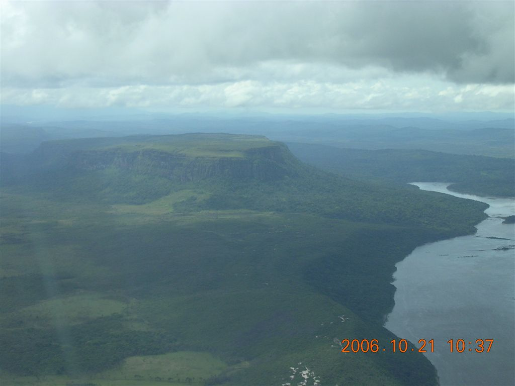 314 Canaima felé