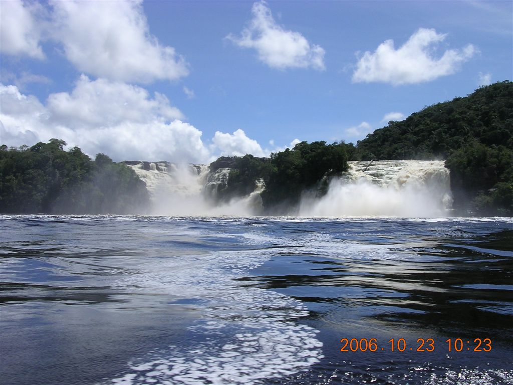 385 Canaima - Saltos Golondrinas & Ucaima