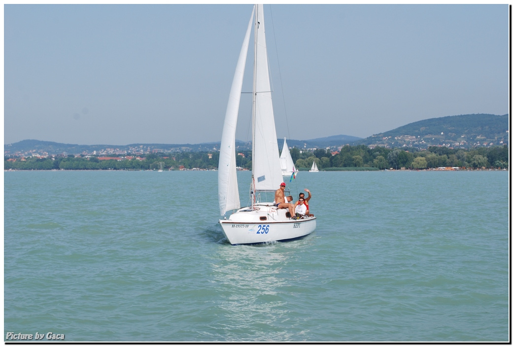 rafficasponzibalatonkékszalaggaca201100466