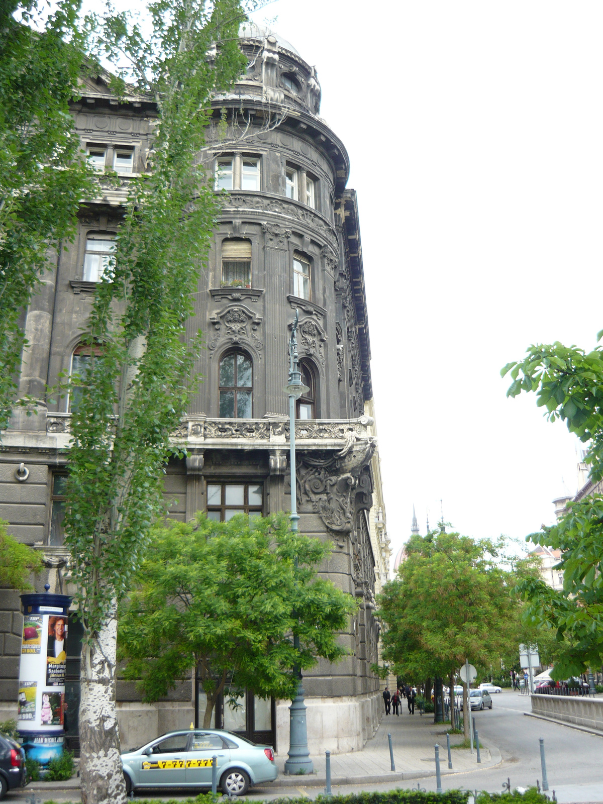 32. Adria székház Budapest