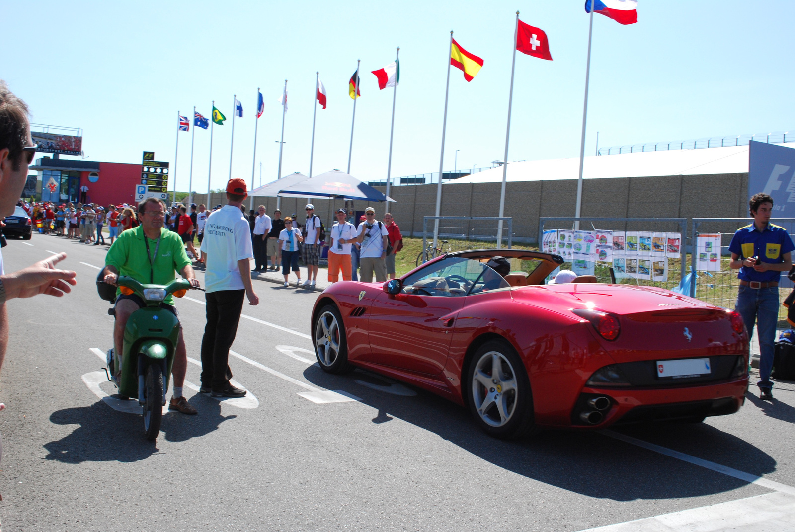 Ferrari California