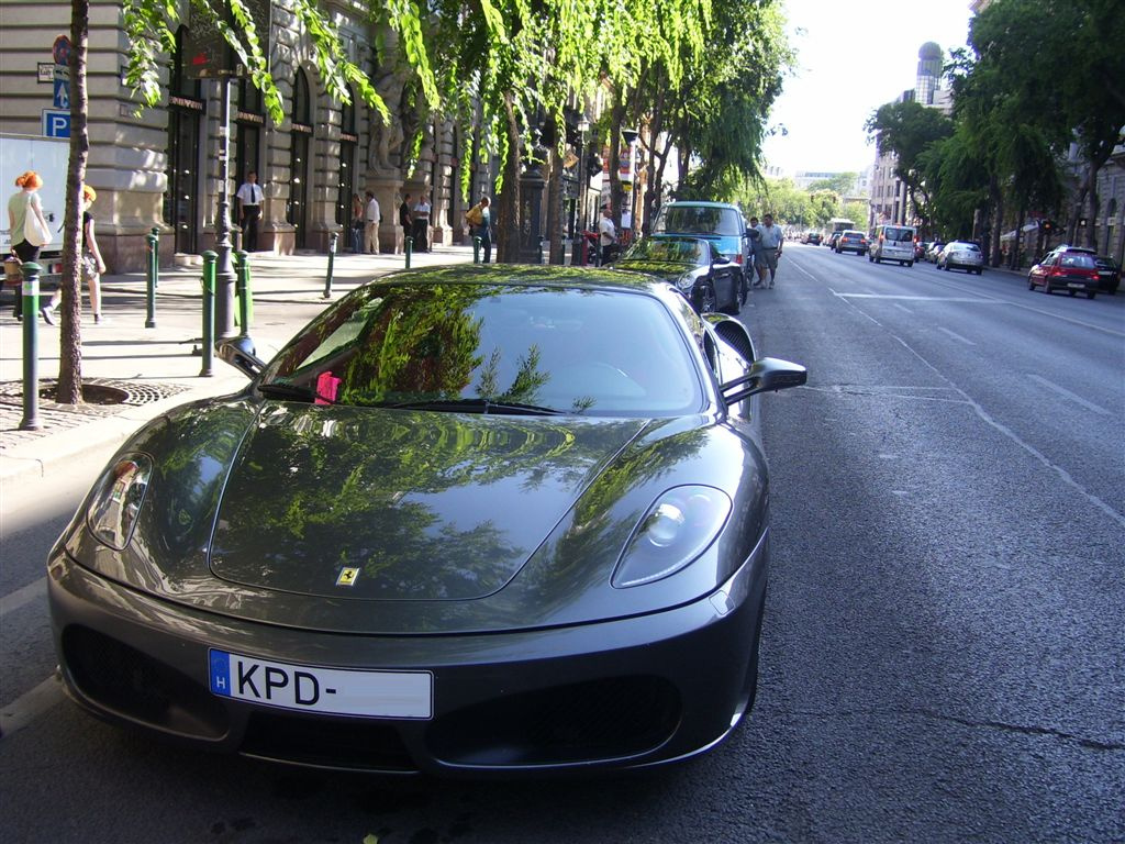 Ferrari F430 + leírás.