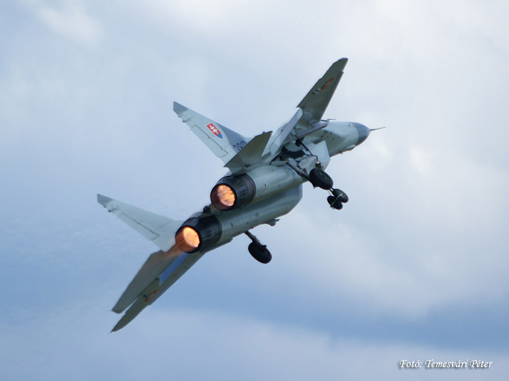 Sliac MiG-29-06