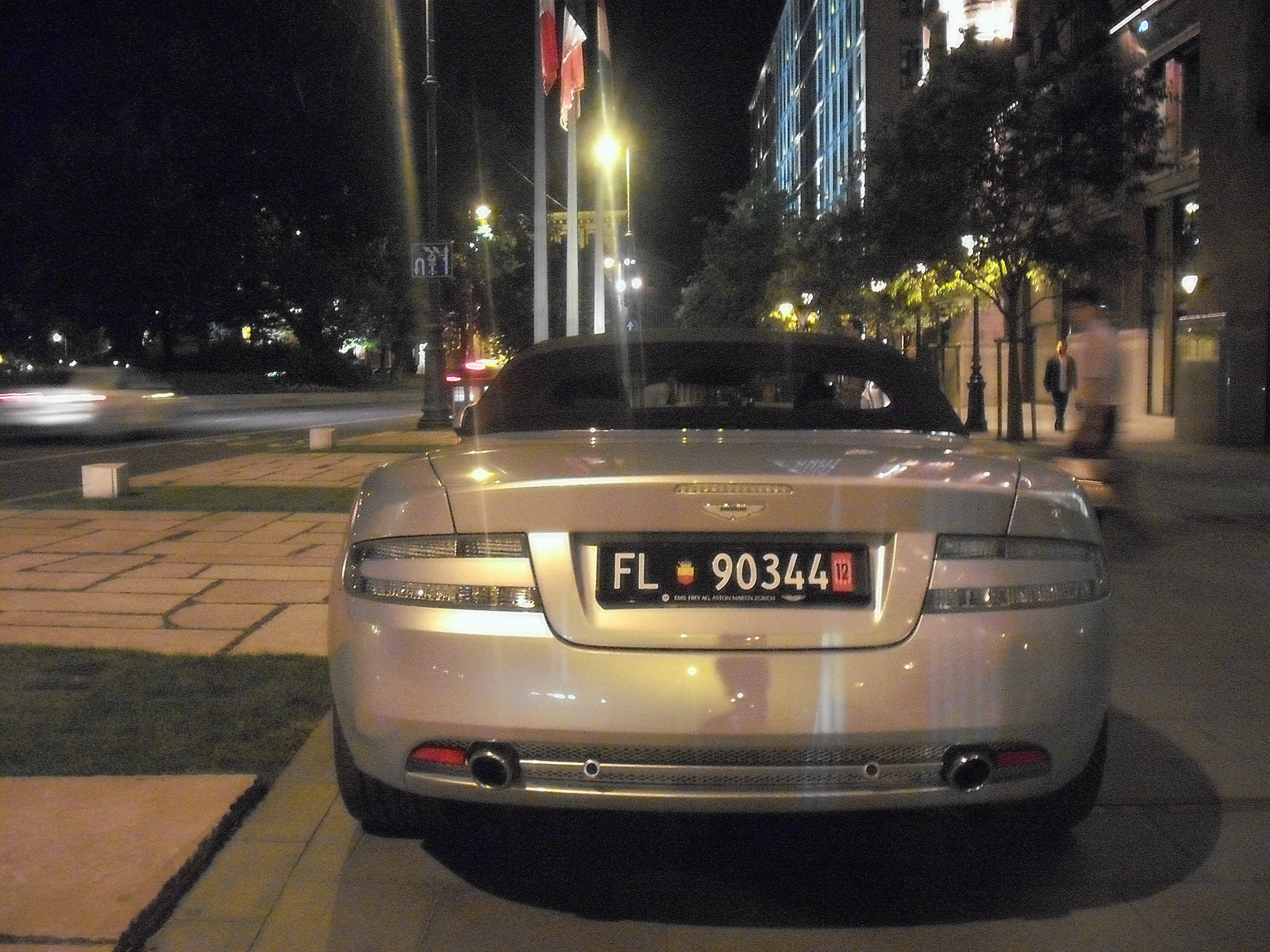 Aston Martin DB9 Volante