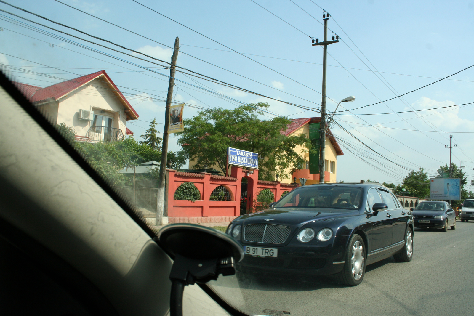 bentley flyng spur