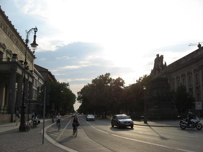 Unter den Linden: a hársfák alatt