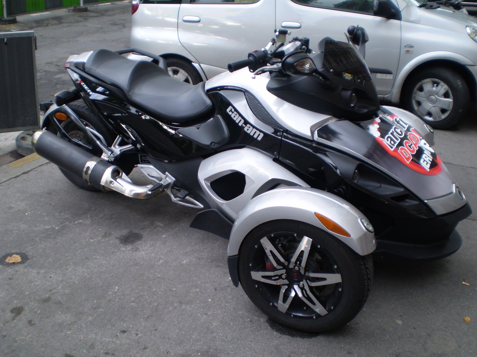 BRP Can-Am Spyder Roadster