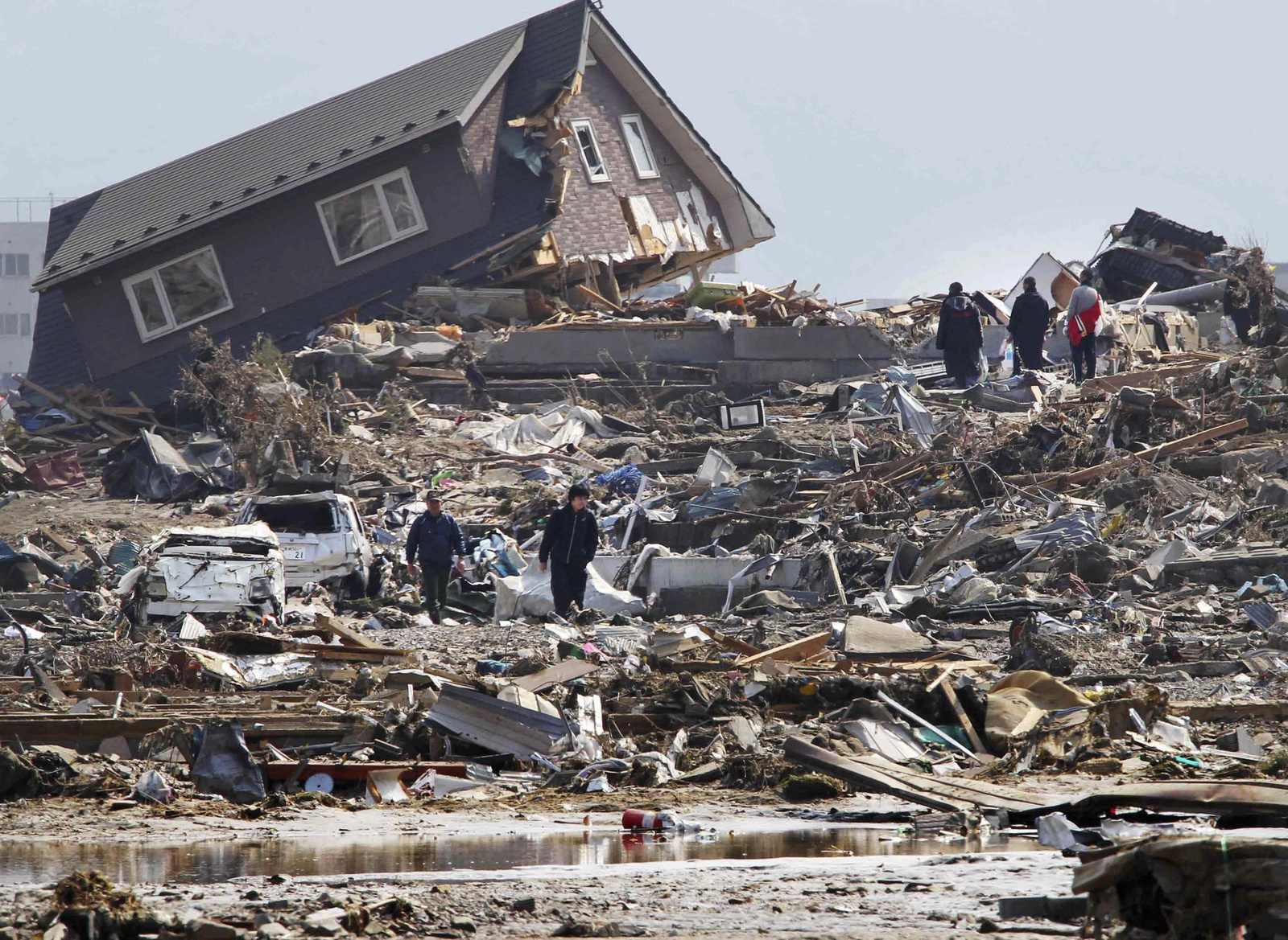 Japan-Tsunami