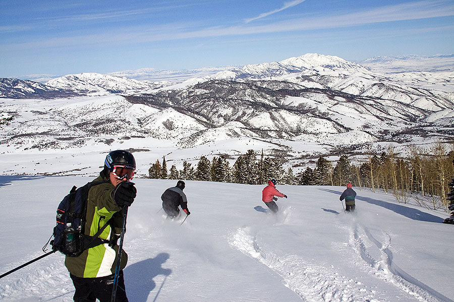 utah-heli-bro-skiing