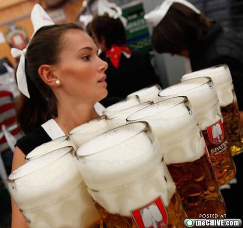 oktoberfest-girls-3