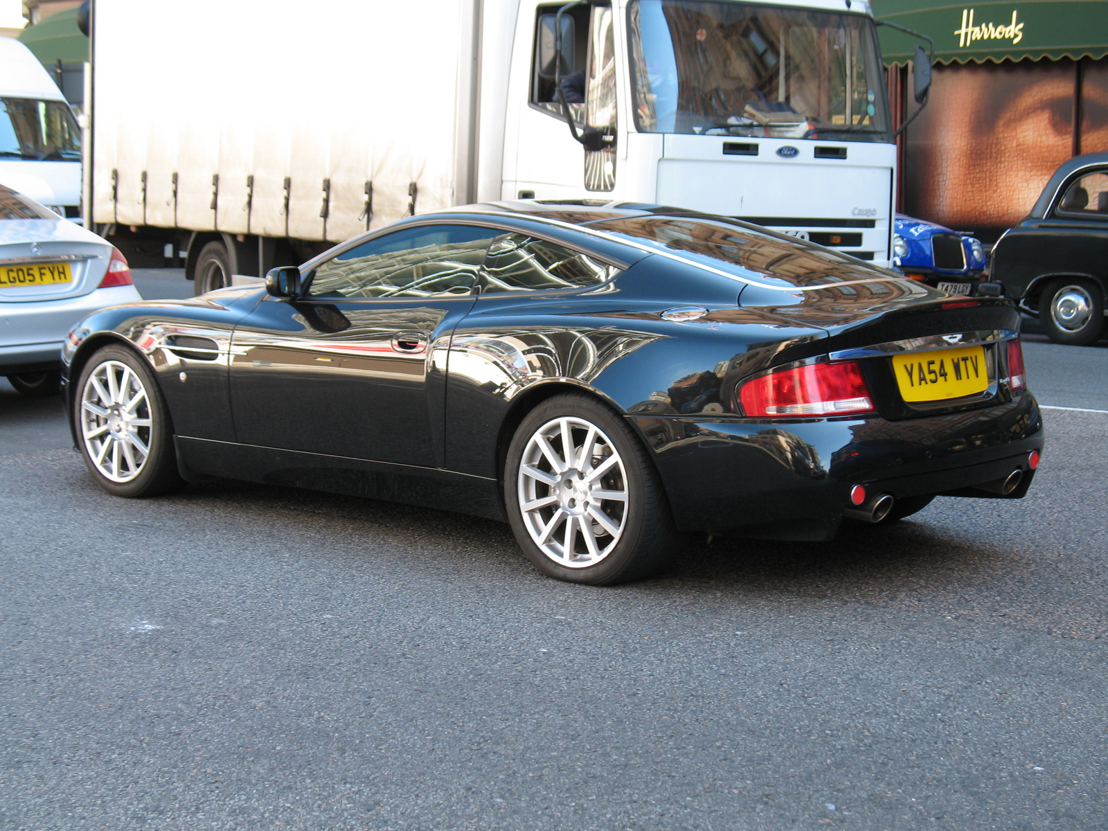 Aston Martin Vanquish