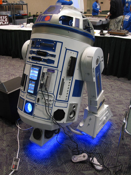 R2D2atPAX01