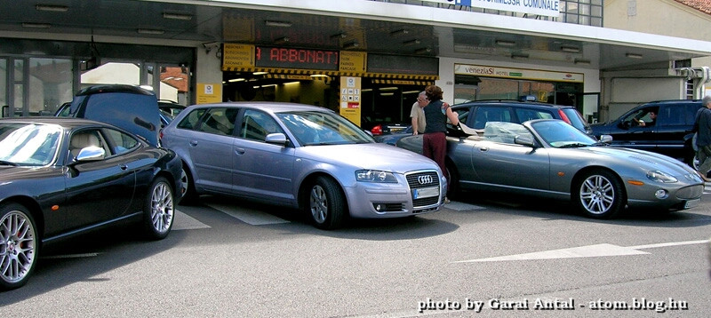 Jaguar - Audi - Jaguar