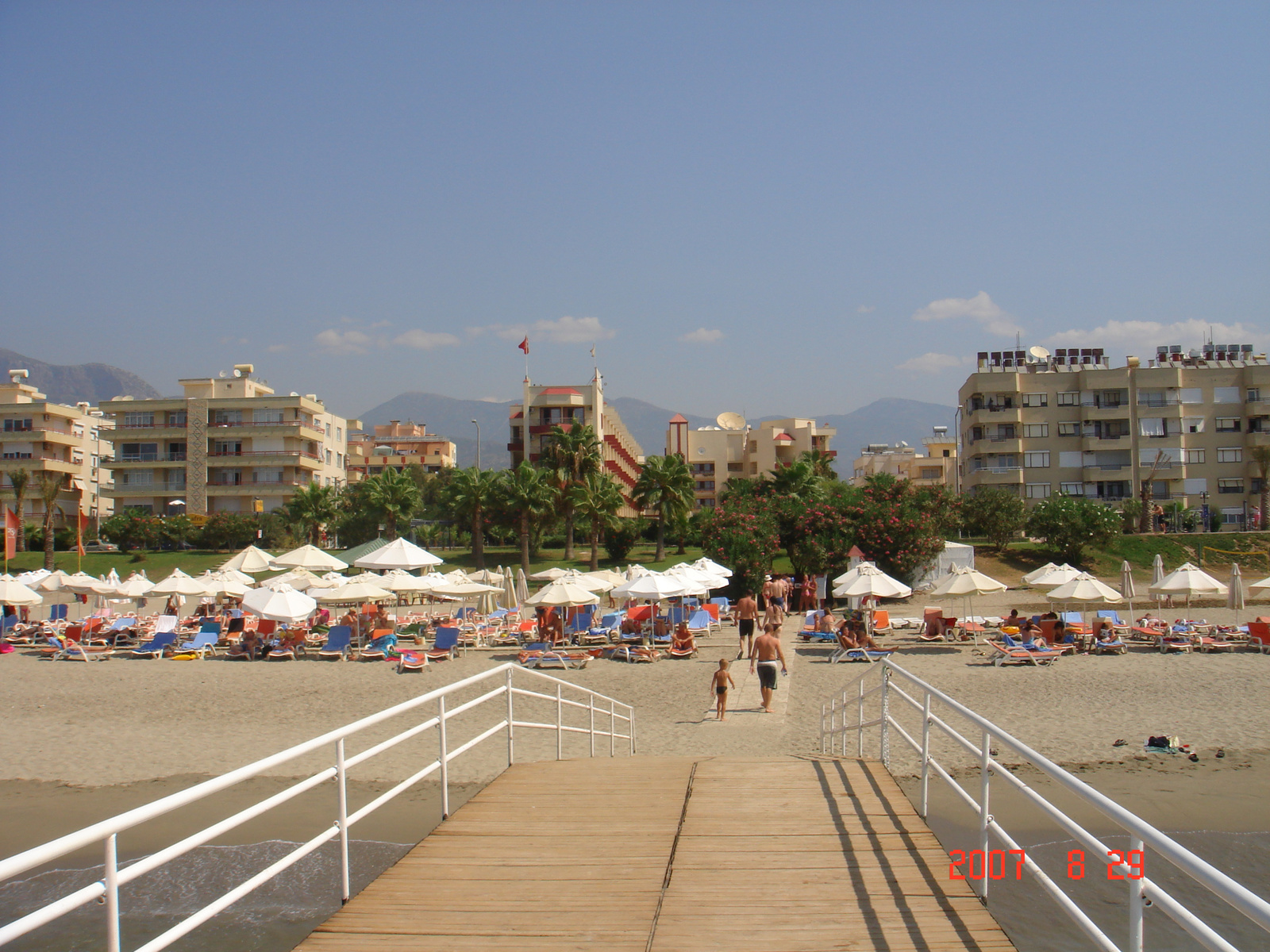 Hotel Obaköy beach a tenger felől