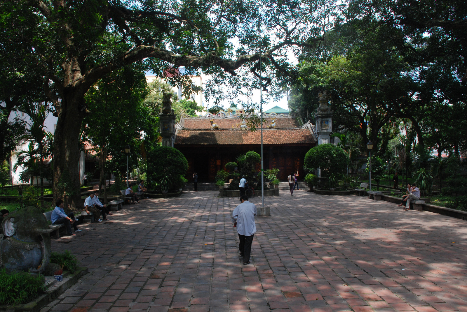 Quan Thanh Pagoda